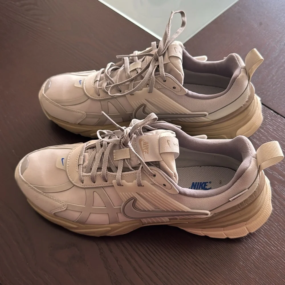 Nike V2K GTX Beige and Gray AND BLUE Sneakers - Picture 2 of 4